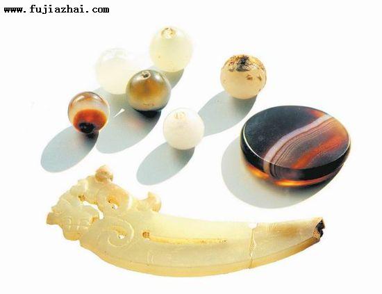 曹操墓出土的玉器、玛瑙装饰品（资料图）