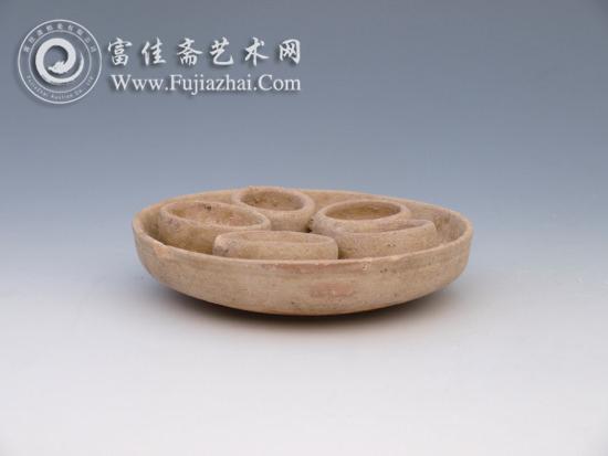 惠安紫山唐墓发现的五盅盘