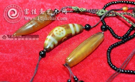 “天珠”寓意为美好、威德、财富